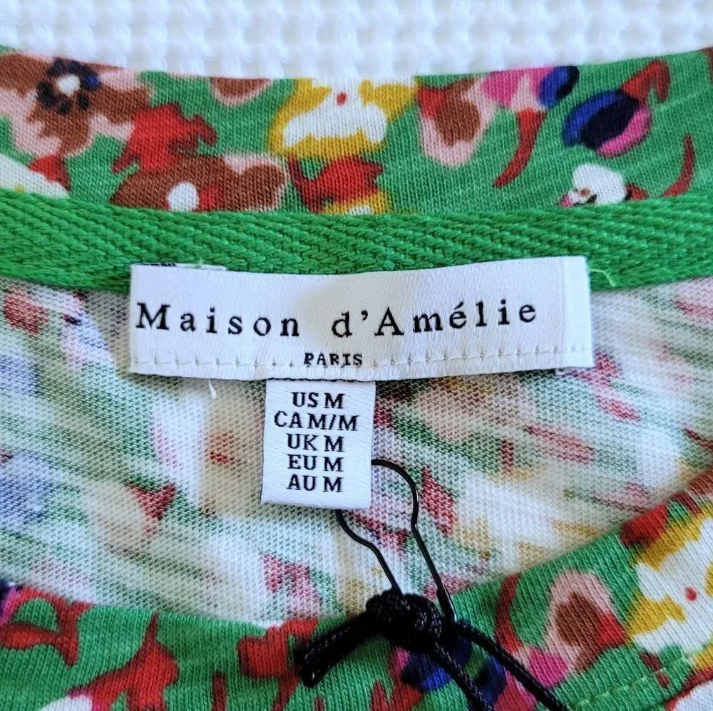 Maison d' Amelie Floral💐 Top - NWT - Picture 4 of 12